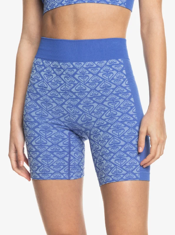 Chill Out Seamless Heart Bike Shorts - Ultra Marine